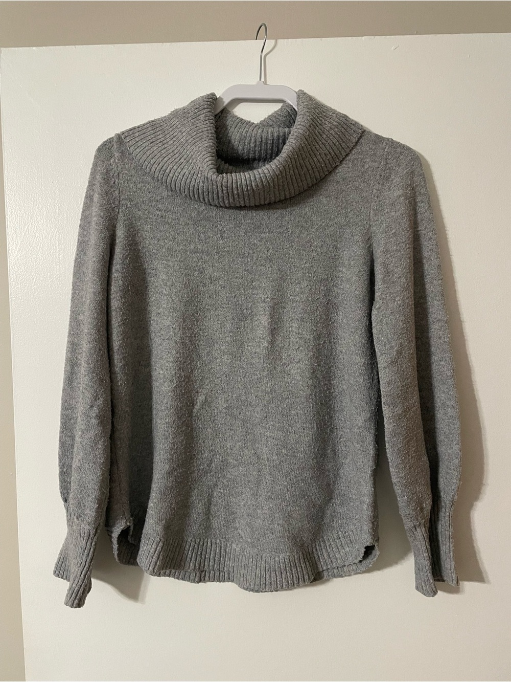 Tahari Gray Cowl Neck Pullover Sweater